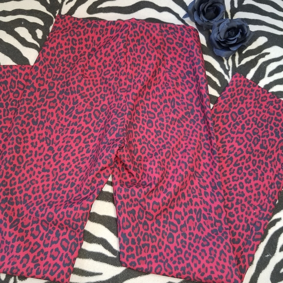 90s Red Cheatah Fitted Flare Pants - Picture 10 of 16